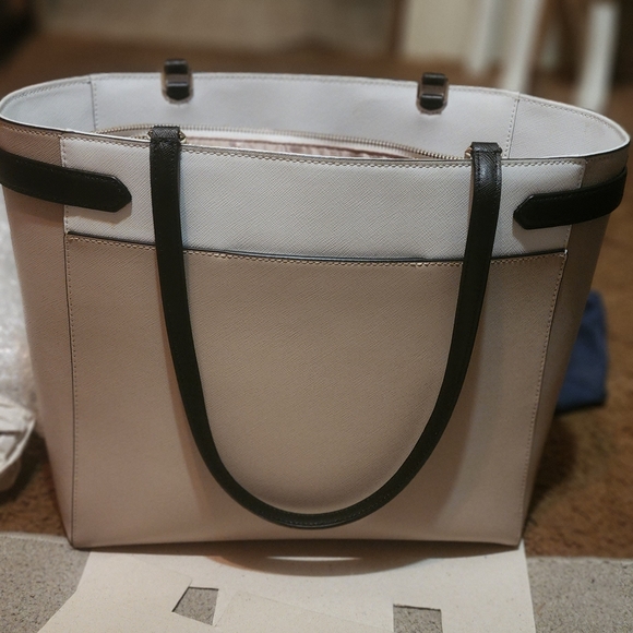 Kate spade purse - Picture 9 of 9